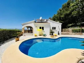 Vacaciones en JÃ¡vea: Villa con Piscina Privada JardÃ­n y Vista a la MontaÃ±a ES 160 12 - Image 2