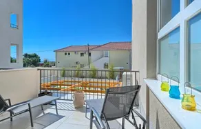 Modern apartments with sea view 150 meters to beach - Image 2