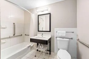 Americas Best Value Inn - Image 2