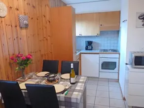 Appartment Eaux Vives 112 - Image 3