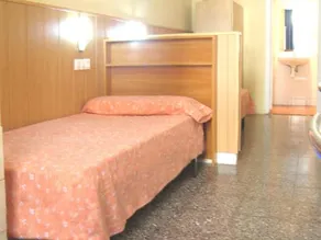 Residencia Temple - Image 5