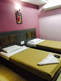 Hotel Vaishali Residency - Image 4