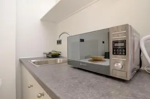 Facadoro Apartments - Image 5