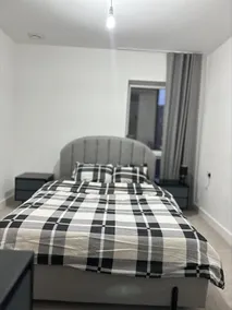Cosy Barking Apartment with City Views - Image 2