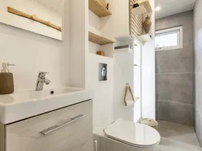 8 Person Holiday Home in Oksbol - Image 4