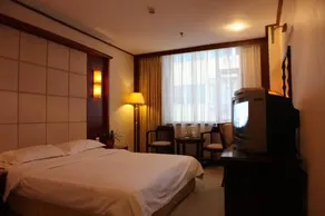 Dalian Yicheng Business Hotel - Image 2