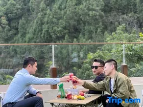 Cunshang Restaurant Homestay - Image 2