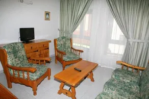 Apartamentos San Sebastian - Image 2