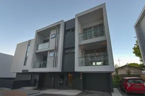 Doncaster Private Collection 2 Bed Townhouse@pearl - Image 4