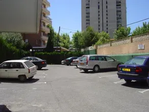 Apartamentos Torre Gerona - Image 2