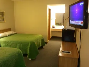Starlite Motel - Image 3