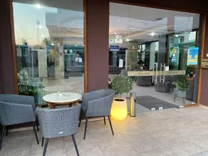 Tabanov Beach Hotel - Image 4