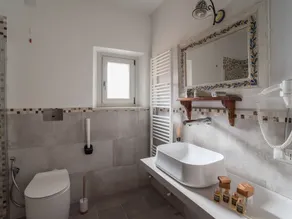 Vintage Holiday Home in Collazzone With Swimming Pool - Image 5