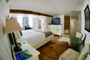 Aunt Nea's Inn - Image 4