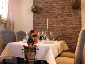 Gutshof Hotel Arosa - Image 2