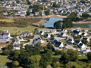 House Les pieds dans l'eau - maison avec piscine 6 8 personnes - Image 4