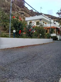 Minos Apartments - Image 3