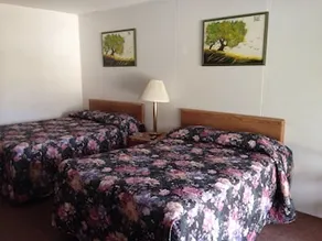 Clearview Motel - Image 4