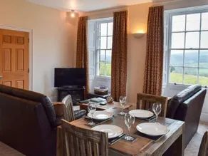 Carr View Hall Apt 4 Grade II Listed - Image 3