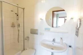 Guesthouse 329 - Image 2