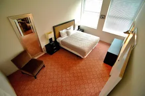 The Pittsfield Hotel Apartments + Suites - Image 2