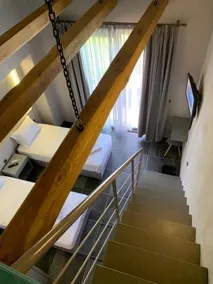 Castella Apartments - Image 4