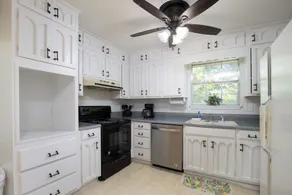 6 BR20 Mins to Downtown Pool Maison - Image 5