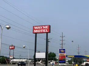 Wayne Motel - Image 4