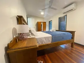 Modern Quiet 3-bedroom Holiday Home, Nelly Bay - Image 2