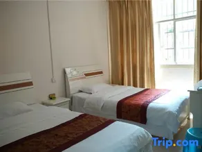Fuquan Yifeng Business Hotel - Image 1