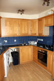Bakers Row - Image 3