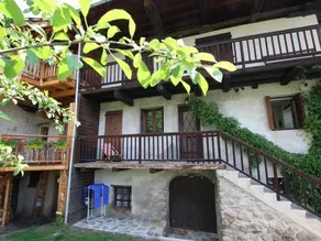 Apartment Appartement dans maison de village aux claux - Image 3