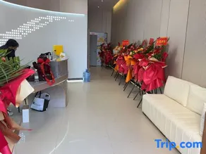 L Intelligent Hotel - Image 3