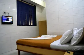 Hotel New Deepak - Image 5