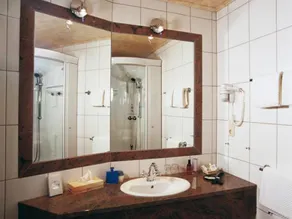Hotel Triton - Image 5