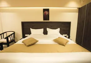 Hotel Surabi - Image 2