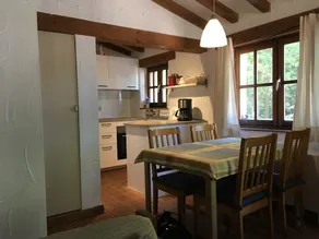 Cosy and snug holiday home with joint swimming pool - Image 2