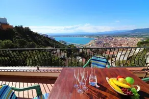 Apartamento Con Terraza Grande Y Vistas Preciosas Al Mar - Image 5