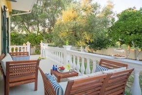 Karia Holiday Home - Image 3