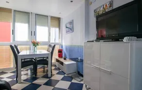 One-Bedroom Apartment In La Pobla De Farnals - Image 5