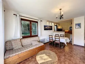 2 Pieces + Mezzanine au pied des pistes avec Parking - Combloux - Image 2