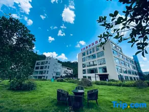Xinqi Zhouji Hotel - Image 2