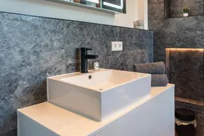 CREST - Riverside Lofts & Studios - Image 2