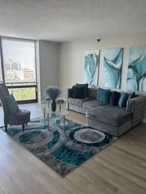 Modern Vibes 1br 1ba Oak Park IL - Image 2
