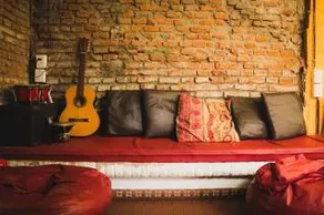 Babilonia Hostel - Image 1