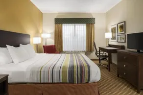 Country Inn & Suites by Radisson Manteno IL - Image 5