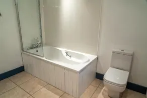 Retreat Lodge - Image 5
