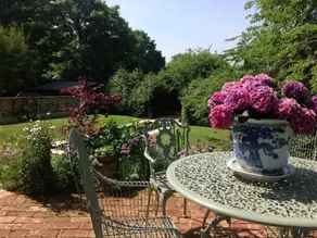 Prospect House PAINSWICK - Image 3