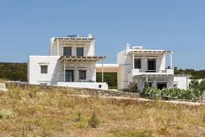 Parian Philoxenia Villa, Santa Maria Beach - Image 3
