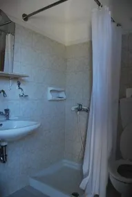 Hotel Orama - Image 3